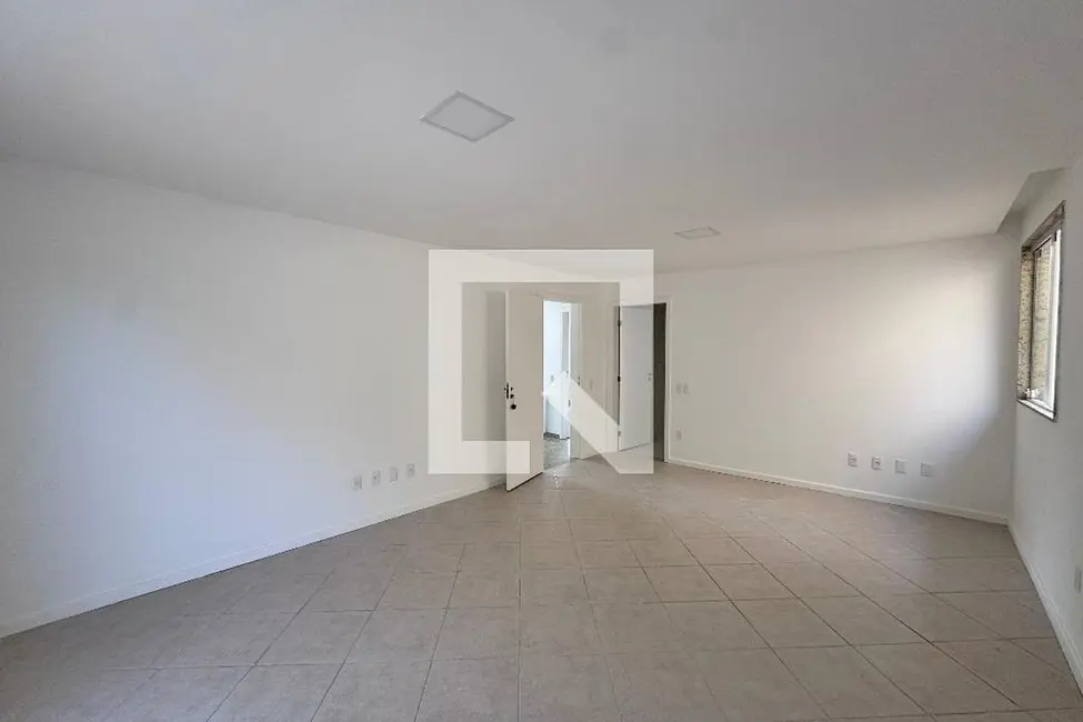 Foto 9 de Casa com 4 quartos à venda, 600m2 em Rio De Janeiro - RJ