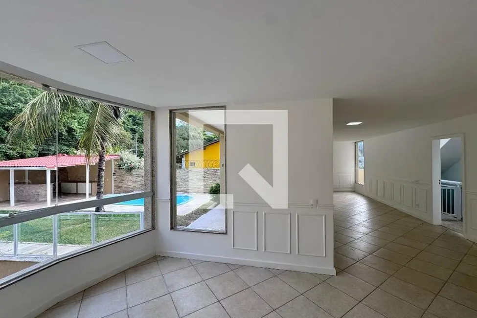 Foto 6 de Casa com 4 quartos à venda, 600m2 em Rio De Janeiro - RJ