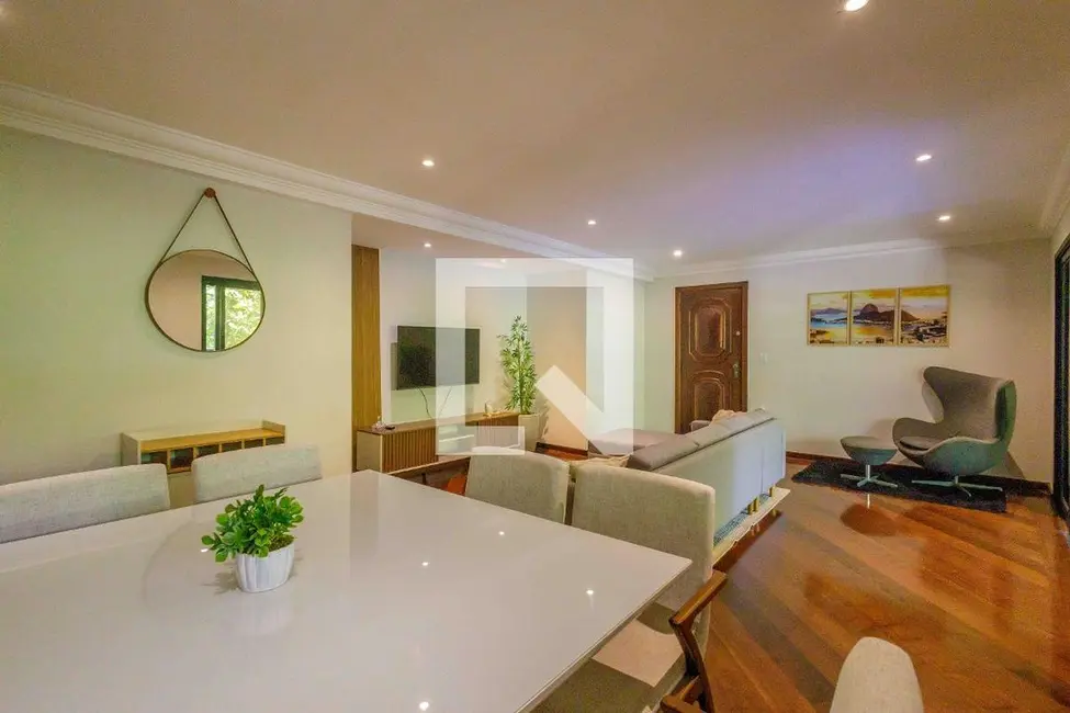 Apartamento com 4 quartos à venda, 180m2 em Rio De Janeiro - RJ - imagem 4 Foto 4 de Apartamento com 4 quartos à venda, 180m2 em Rio De Janeiro - RJ