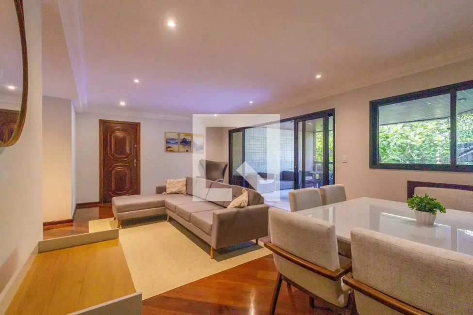 Apartamento com 4 quartos à venda, 180m2 em Rio De Janeiro - RJ - imagem 8 Foto 8 de Apartamento com 4 quartos à venda, 180m2 em Rio De Janeiro - RJ