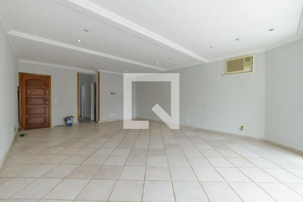 Apartamento com 3 quartos à venda, 220m2 em Rio De Janeiro - RJ - imagem 5 Foto 5 de Apartamento com 3 quartos à venda, 220m2 em Rio De Janeiro - RJ