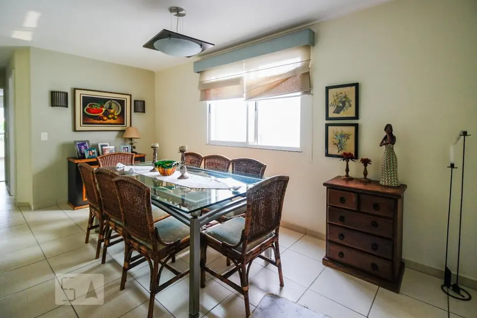 Apartamento com 3 quartos à venda, 194m2 em Rio De Janeiro - RJ - imagem 5 Foto 5 de Apartamento com 3 quartos à venda, 194m2 em Rio De Janeiro - RJ