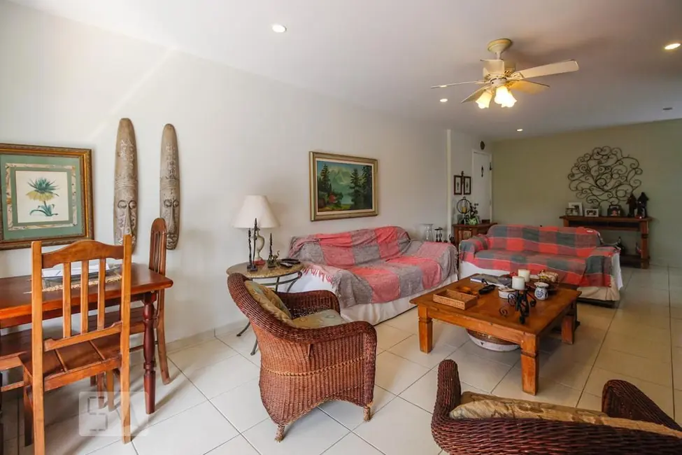 Apartamento com 3 quartos à venda, 194m2 em Rio De Janeiro - RJ - imagem 4 Foto 4 de Apartamento com 3 quartos à venda, 194m2 em Rio De Janeiro - RJ