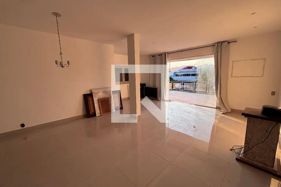Apartamento com 3 quartos à venda, 175m2 em Rio De Janeiro - RJ - imagem 1 Foto 1 de Apartamento com 3 quartos à venda, 175m2 em Rio De Janeiro - RJ
