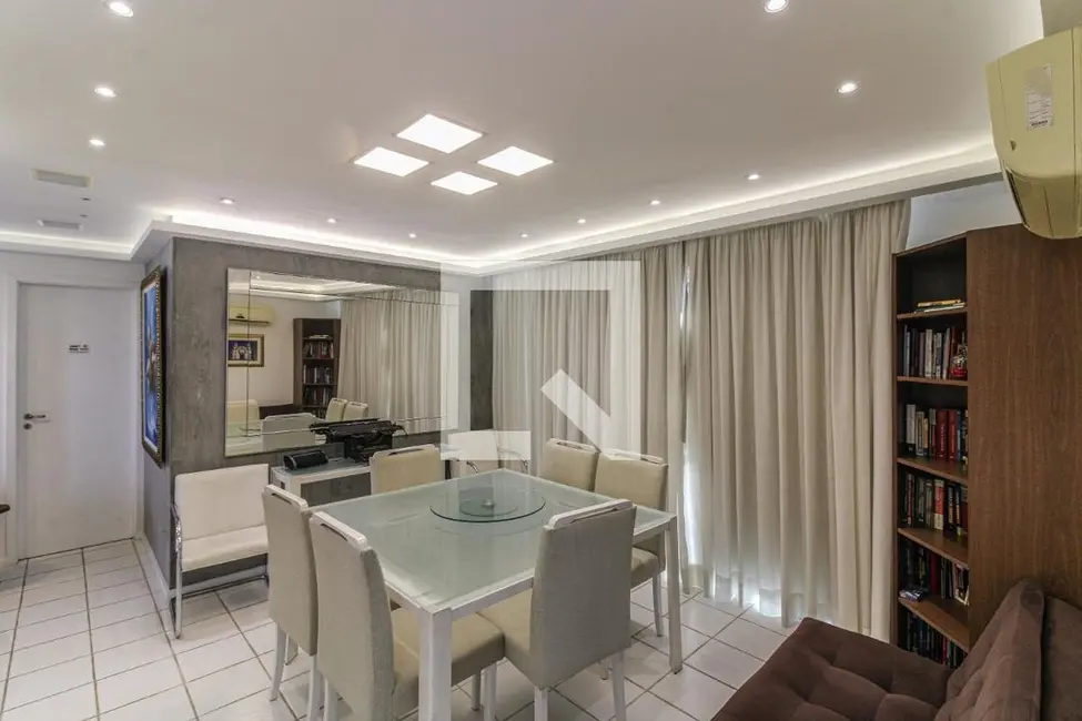 Apartamento com 4 quartos à venda, 160m2 em Rio De Janeiro - RJ - imagem 2 Foto 2 de Apartamento com 4 quartos à venda, 160m2 em Rio De Janeiro - RJ