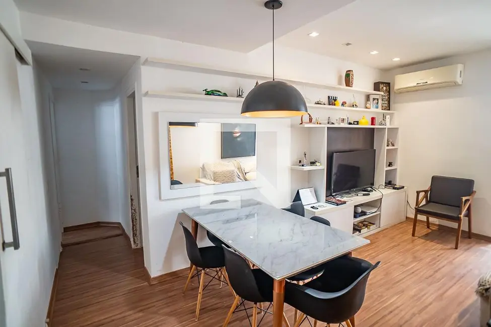 Apartamento com 2 quartos à venda, 90m2 em Botafogo, Rio De Janeiro - RJ - imagem 6 Foto 6 de Apartamento com 2 quartos à venda, 90m2 em Botafogo, Rio De Janeiro - RJ