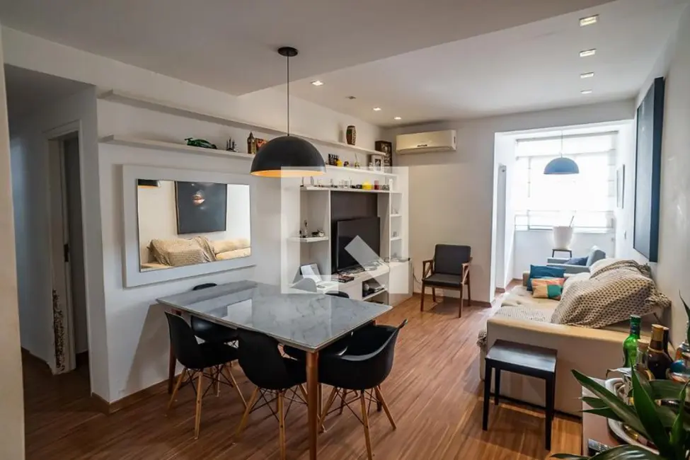 Apartamento com 2 quartos à venda, 90m2 em Botafogo, Rio De Janeiro - RJ - imagem 1 Foto 1 de Apartamento com 2 quartos à venda, 90m2 em Botafogo, Rio De Janeiro - RJ
