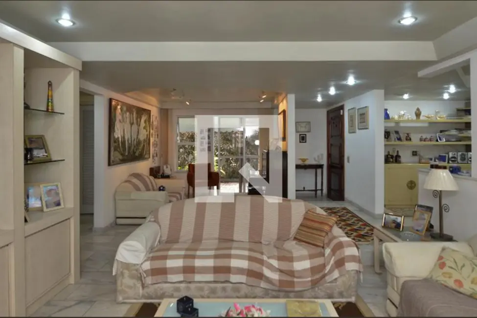 Foto 9 de Casa com 7 quartos à venda, 500m2 em Rio De Janeiro - RJ