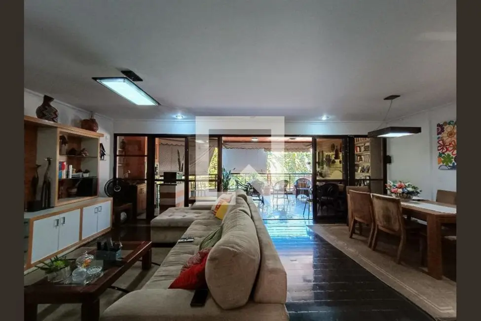Foto 3 de Apartamento com 3 quartos à venda, 190m2 em Rio De Janeiro - RJ