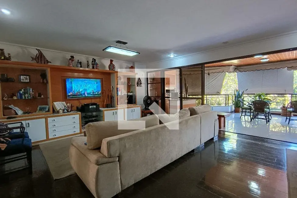 Foto 2 de Apartamento com 3 quartos à venda, 190m2 em Rio De Janeiro - RJ