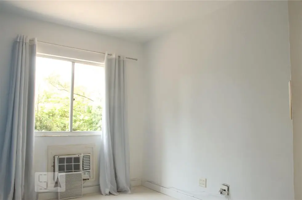 Foto 2 de Apartamento com 2 quartos à venda, 90m2 em Barra da Tijuca, Rio De Janeiro - RJ