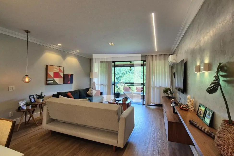 Apartamento com 3 quartos à venda, 133m2 em Rio De Janeiro - RJ - imagem 4 Foto 4 de Apartamento com 3 quartos à venda, 133m2 em Rio De Janeiro - RJ