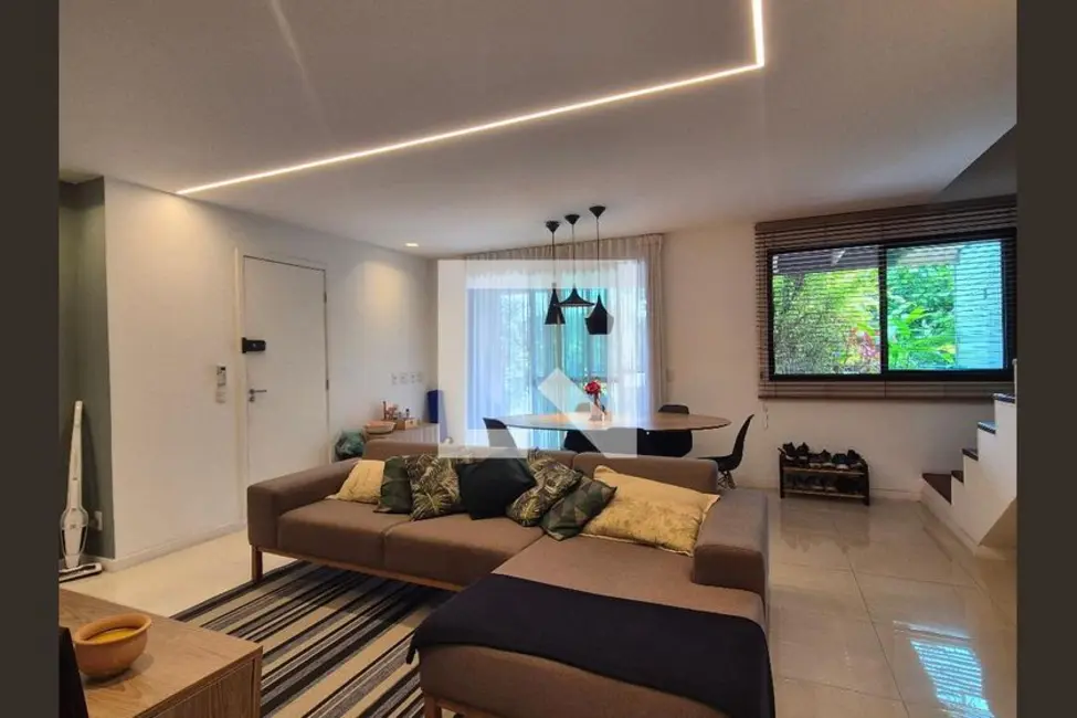 Apartamento com 3 quartos à venda, 191m2 em Rio De Janeiro - RJ - imagem 3 Foto 3 de Apartamento com 3 quartos à venda, 191m2 em Rio De Janeiro - RJ