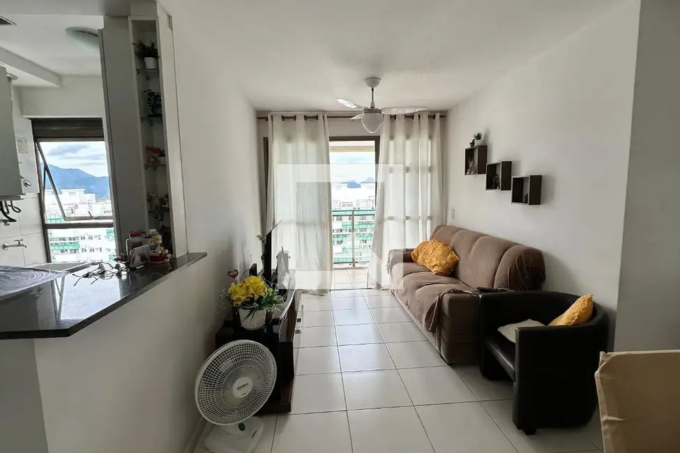 Foto 2 de Apartamento com 2 quartos à venda, 65m2 em Rio De Janeiro - RJ
