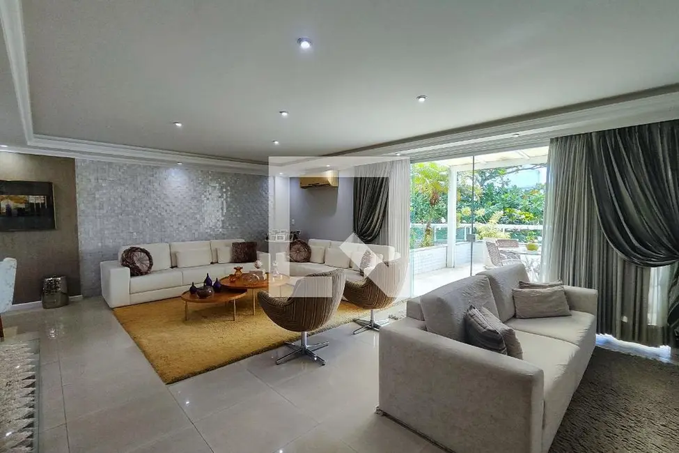 Foto 2 de Apartamento com 3 quartos à venda, 180m2 em Rio De Janeiro - RJ