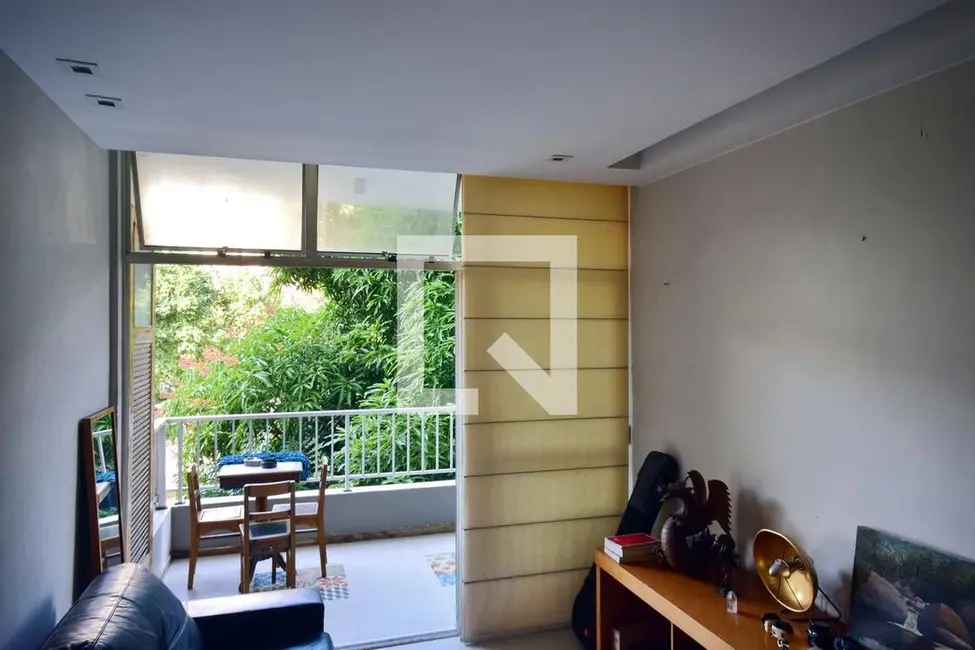 Foto 4 de Apartamento com 2 quartos à venda, 70m2 em Barra da Tijuca, Rio De Janeiro - RJ