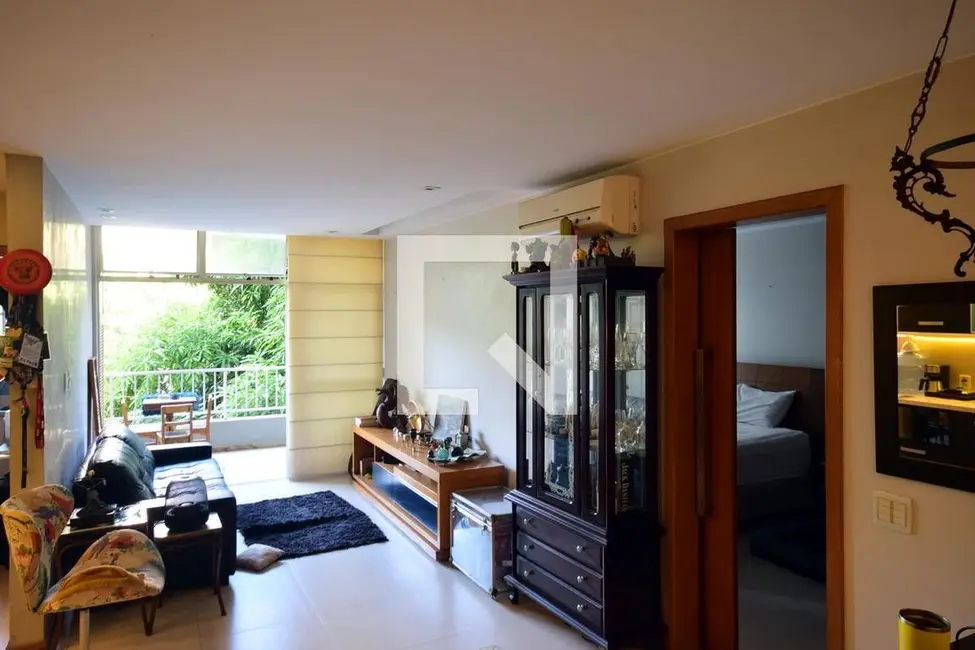 Foto 2 de Apartamento com 2 quartos à venda, 70m2 em Barra da Tijuca, Rio De Janeiro - RJ