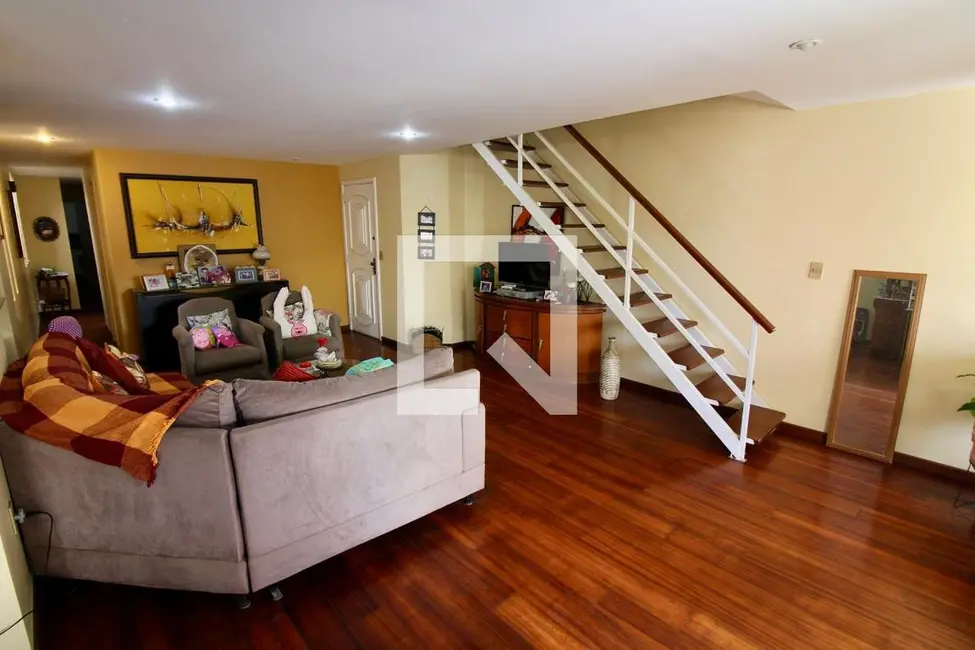 Apartamento com 4 quartos à venda, 270m2 em Rio De Janeiro - RJ - imagem 8 Foto 8 de Apartamento com 4 quartos à venda, 270m2 em Rio De Janeiro - RJ