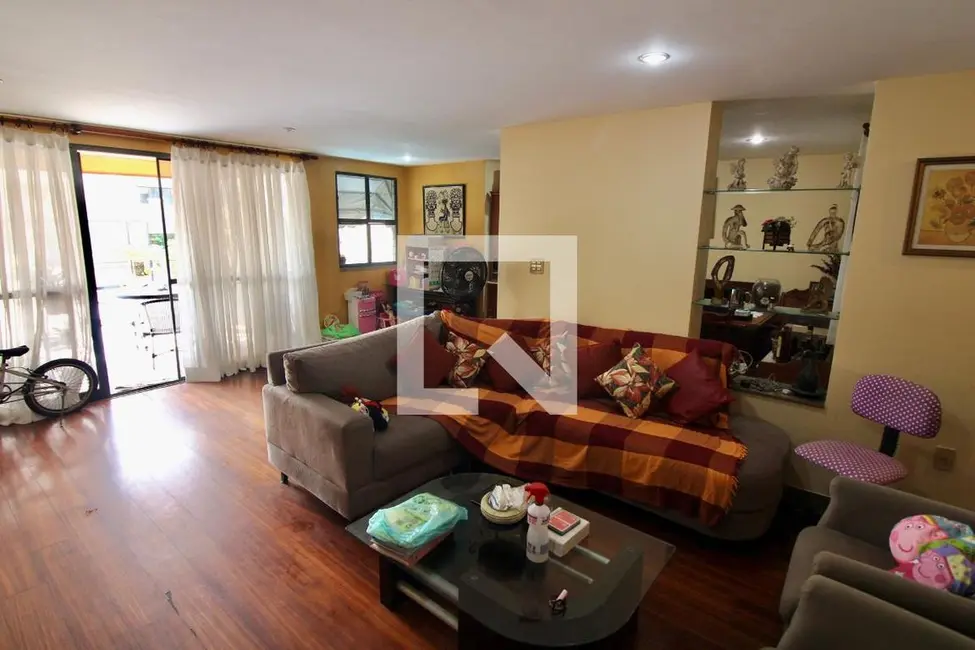 Apartamento com 4 quartos à venda, 270m2 em Rio De Janeiro - RJ - imagem 4 Foto 4 de Apartamento com 4 quartos à venda, 270m2 em Rio De Janeiro - RJ