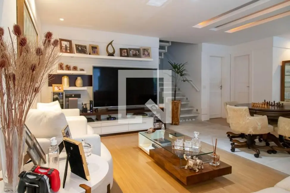 Foto 3 de Casa de Condomínio com 4 quartos à venda, 280m2 em Rio De Janeiro - RJ