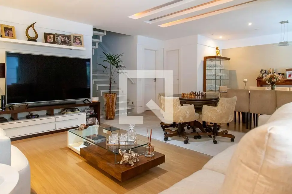 Foto 2 de Casa de Condomínio com 4 quartos à venda, 280m2 em Rio De Janeiro - RJ