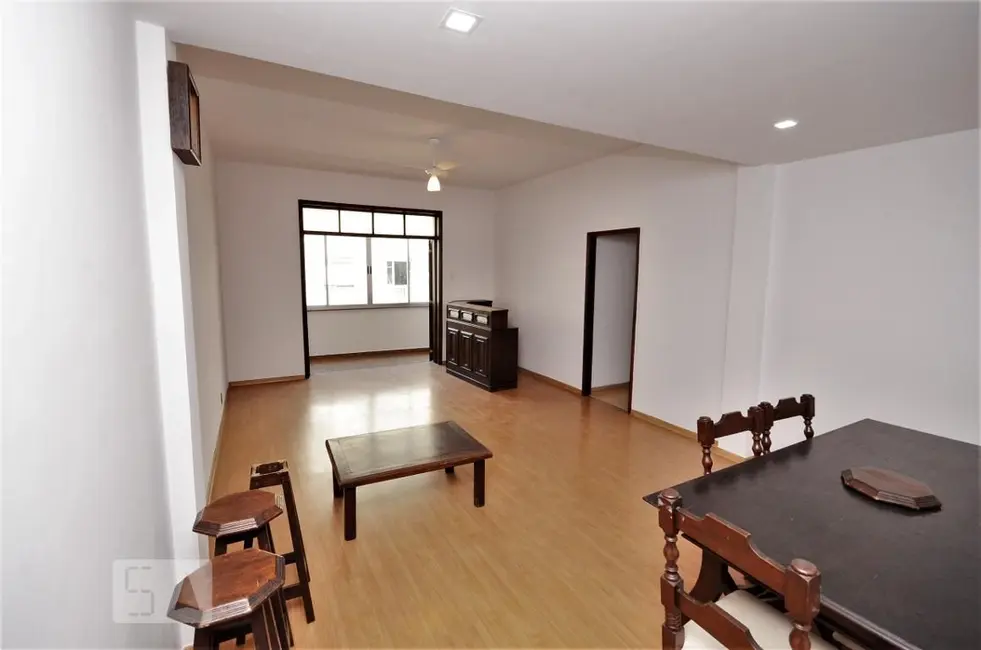 Apartamento com 3 quartos à venda, 120m2 em Botafogo, Rio De Janeiro - RJ - imagem 2 Foto 2 de Apartamento com 3 quartos à venda, 120m2 em Botafogo, Rio De Janeiro - RJ