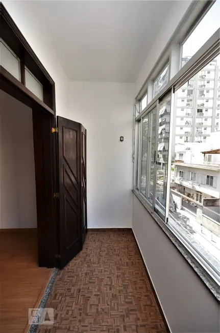 Apartamento com 3 quartos à venda, 120m2 em Botafogo, Rio De Janeiro - RJ - imagem 7 Foto 7 de Apartamento com 3 quartos à venda, 120m2 em Botafogo, Rio De Janeiro - RJ