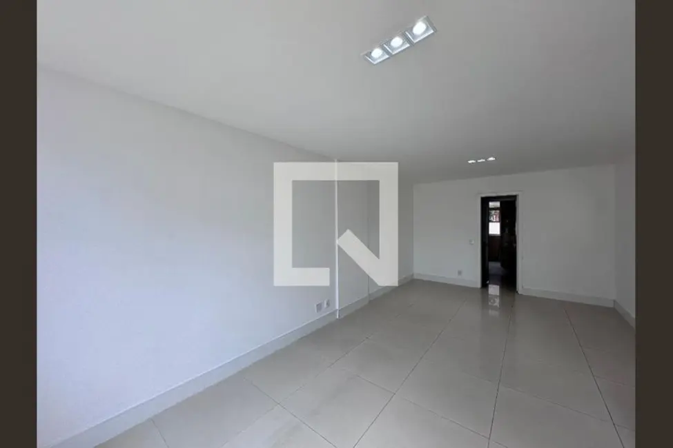 Foto 7 de Casa com 3 quartos à venda, 480m2 em Rio De Janeiro - RJ