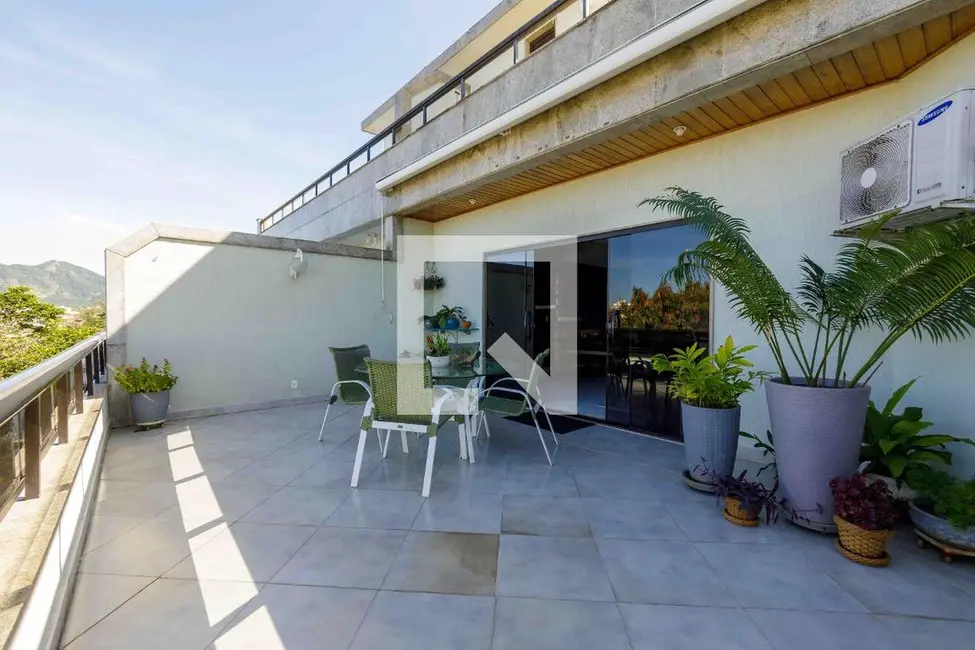 Apartamento com 5 quartos à venda, 400m2 em Rio De Janeiro - RJ - imagem 9 Foto 9 de Apartamento com 5 quartos à venda, 400m2 em Rio De Janeiro - RJ