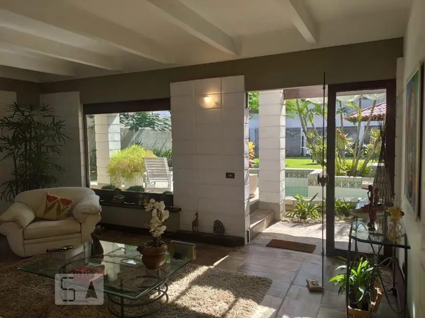 Casa com 5 quartos à venda, 320m2 em Rio De Janeiro - RJ - imagem 4 Foto 4 de Casa com 5 quartos à venda, 320m2 em Rio De Janeiro - RJ