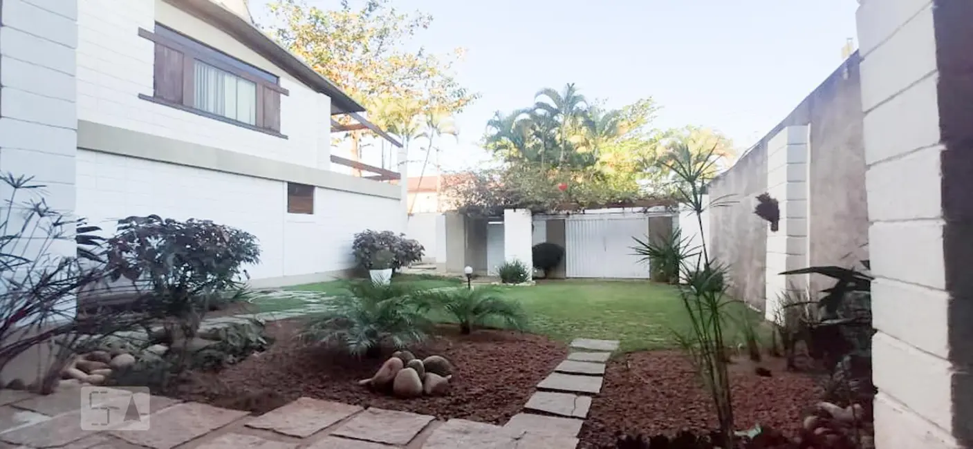 Casa com 5 quartos à venda, 320m2 em Rio De Janeiro - RJ - imagem 7 Foto 7 de Casa com 5 quartos à venda, 320m2 em Rio De Janeiro - RJ