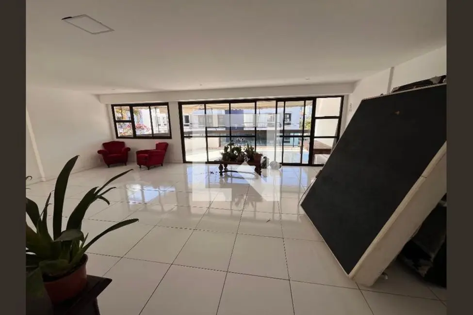 Apartamento com 4 quartos à venda, 160m2 em Rio De Janeiro - RJ - imagem 1 Foto 1 de Apartamento com 4 quartos à venda, 160m2 em Rio De Janeiro - RJ