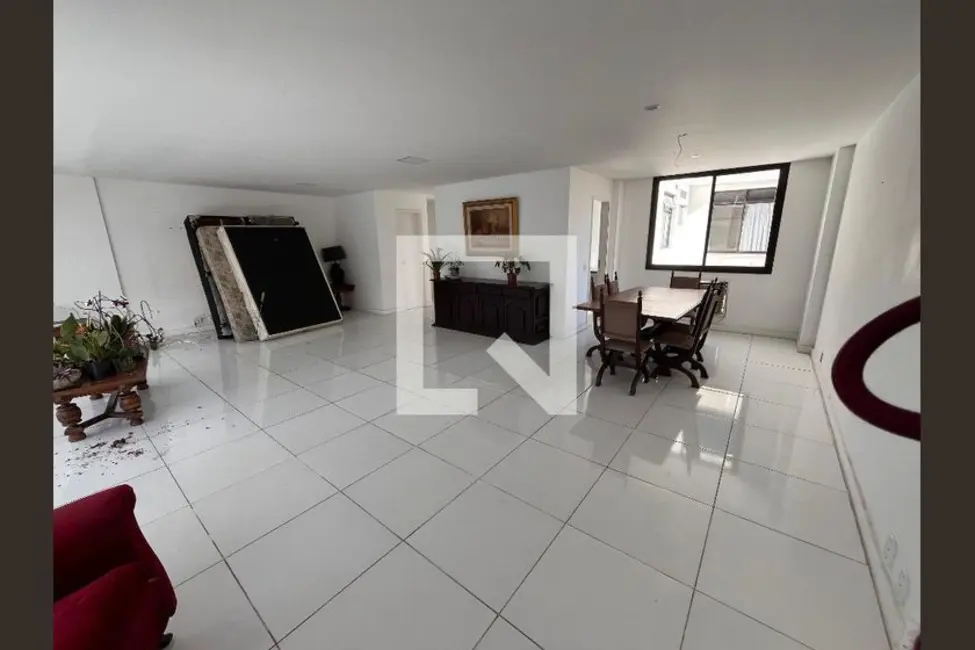 Apartamento com 4 quartos à venda, 160m2 em Rio De Janeiro - RJ - imagem 5 Foto 5 de Apartamento com 4 quartos à venda, 160m2 em Rio De Janeiro - RJ