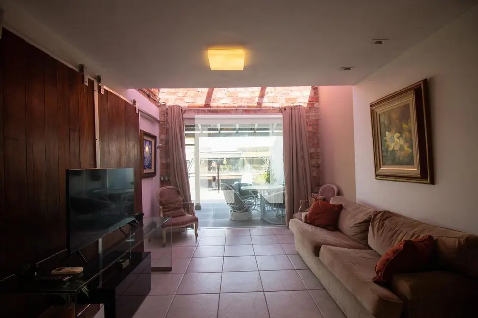 Apartamento com 3 quartos à venda, 200m2 em Rio De Janeiro - RJ - imagem 6 Foto 6 de Apartamento com 3 quartos à venda, 200m2 em Rio De Janeiro - RJ