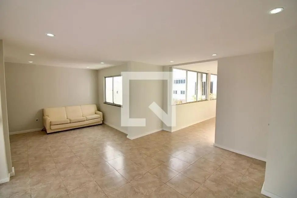 Foto 3 de Apartamento com 4 quartos à venda, 188m2 em Rio De Janeiro - RJ