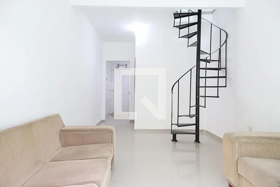 Casa de Condomínio com 2 quartos à venda, 107m2 em Rio De Janeiro - RJ - imagem 2 Foto 2 de Casa de Condomínio com 2 quartos à venda, 107m2 em Rio De Janeiro - RJ