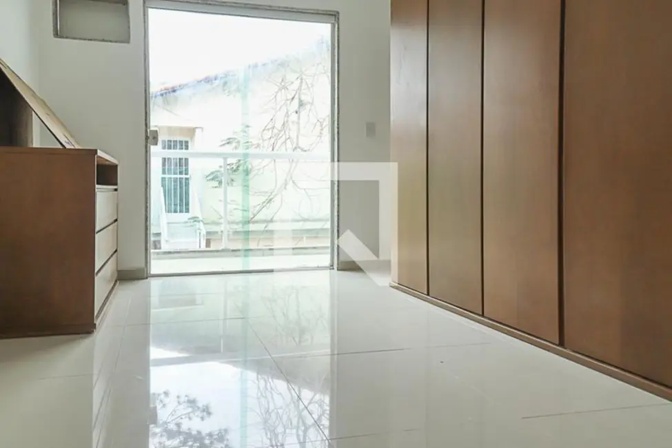 Casa de Condomínio com 2 quartos à venda, 107m2 em Rio De Janeiro - RJ - imagem 9 Foto 9 de Casa de Condomínio com 2 quartos à venda, 107m2 em Rio De Janeiro - RJ