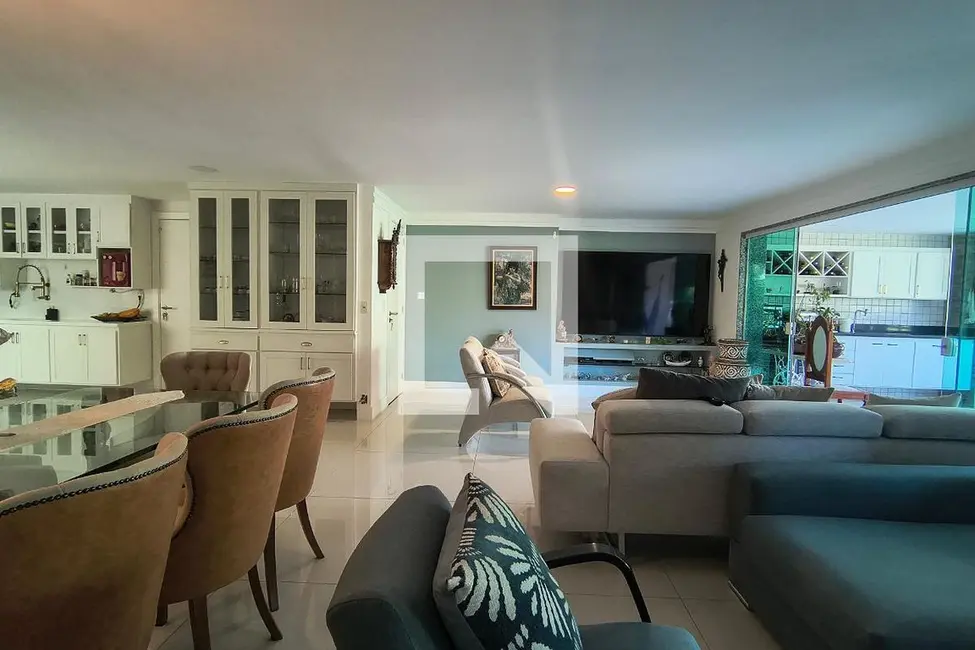 Apartamento com 5 quartos à venda, 194m2 em Rio De Janeiro - RJ - imagem 4 Foto 4 de Apartamento com 5 quartos à venda, 194m2 em Rio De Janeiro - RJ
