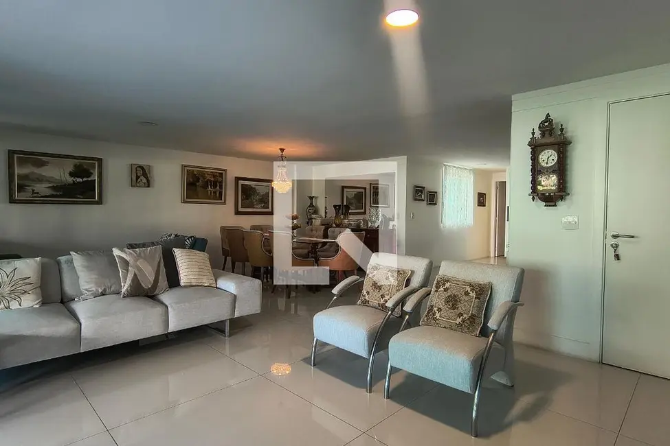 Apartamento com 5 quartos à venda, 194m2 em Rio De Janeiro - RJ - imagem 1 Foto 1 de Apartamento com 5 quartos à venda, 194m2 em Rio De Janeiro - RJ