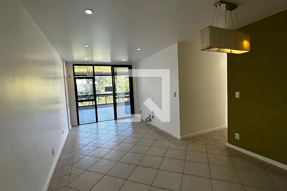 Apartamento com 3 quartos à venda, 111m2 em Rio De Janeiro - RJ - imagem 1 Foto 1 de Apartamento com 3 quartos à venda, 111m2 em Rio De Janeiro - RJ