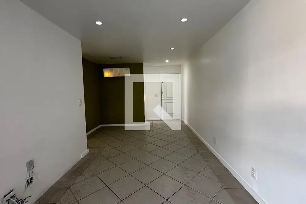 Apartamento com 3 quartos à venda, 111m2 em Rio De Janeiro - RJ - imagem 4 Foto 4 de Apartamento com 3 quartos à venda, 111m2 em Rio De Janeiro - RJ