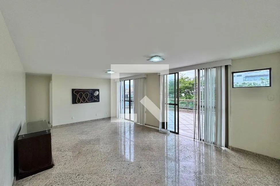 Foto 2 de Apartamento com 4 quartos à venda, 220m2 em Rio De Janeiro - RJ