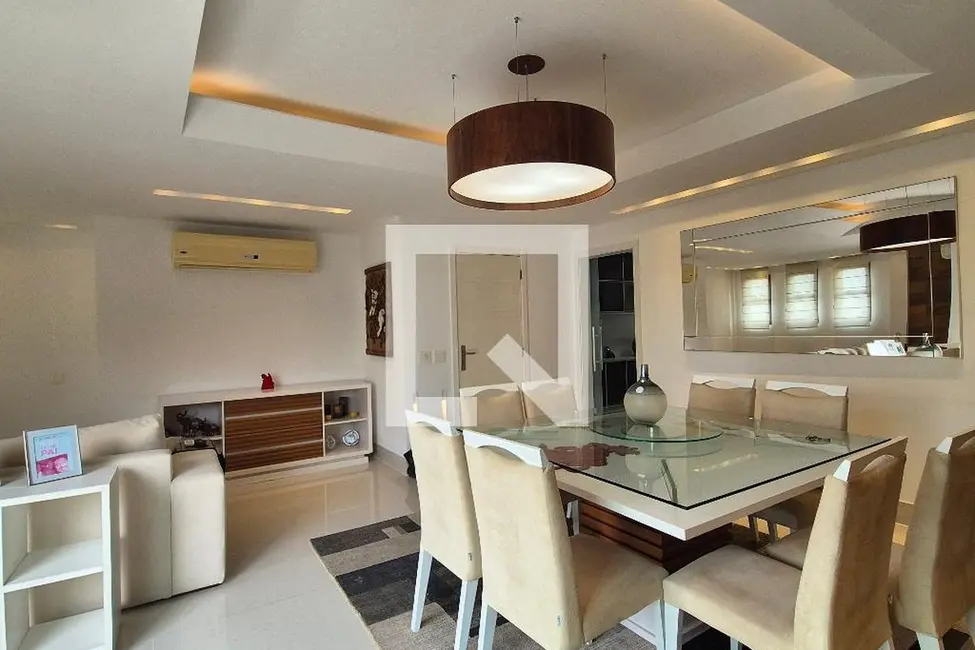 Apartamento com 4 quartos à venda, 301m2 em Rio De Janeiro - RJ - imagem 6 Foto 6 de Apartamento com 4 quartos à venda, 301m2 em Rio De Janeiro - RJ