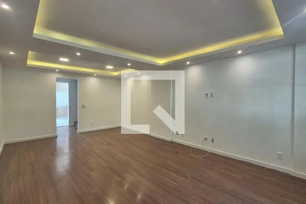 Casa com 3 quartos à venda, 200m2 em Rio De Janeiro - RJ - imagem 1 Foto 1 de Casa com 3 quartos à venda, 200m2 em Rio De Janeiro - RJ