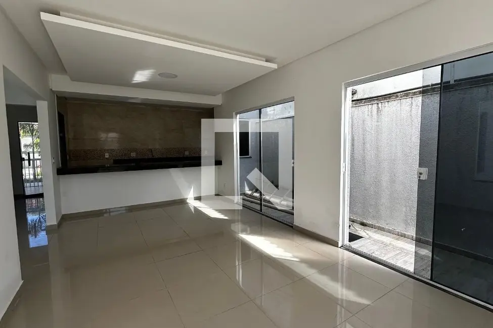 Foto 1 de Casa com 3 quartos à venda, 250m2 em Rio De Janeiro - RJ