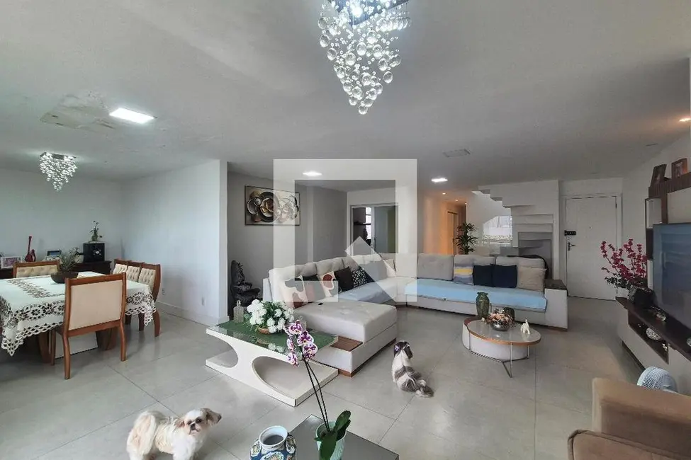 Apartamento com 3 quartos à venda, 600m2 em Rio De Janeiro - RJ - imagem 4 Foto 4 de Apartamento com 3 quartos à venda, 600m2 em Rio De Janeiro - RJ