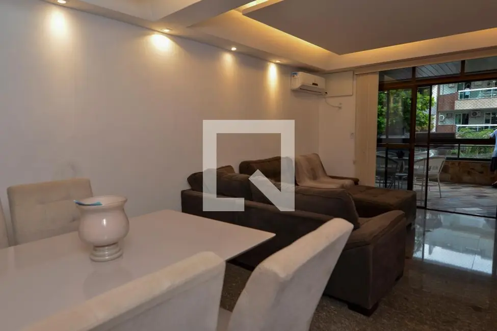 Foto 2 de Apartamento com 2 quartos à venda, 112m2 em Rio De Janeiro - RJ