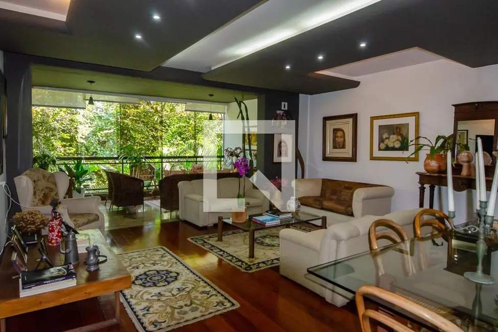 Apartamento com 3 quartos à venda, 180m2 em Rio De Janeiro - RJ - imagem 4 Foto 4 de Apartamento com 3 quartos à venda, 180m2 em Rio De Janeiro - RJ