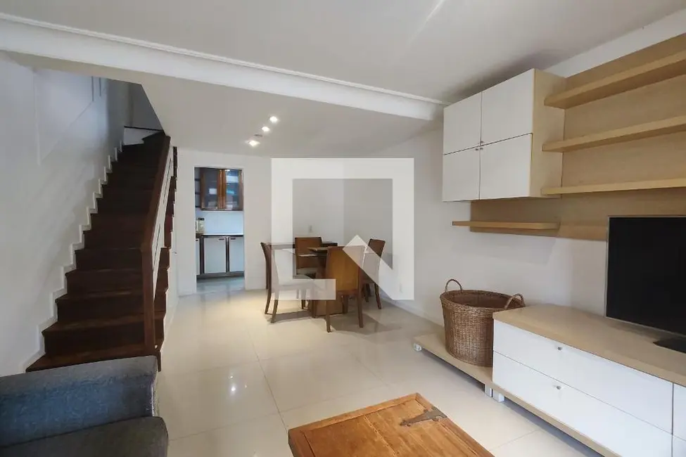 Foto 1 de Casa com 4 quartos à venda, 165m2 em Rio De Janeiro - RJ