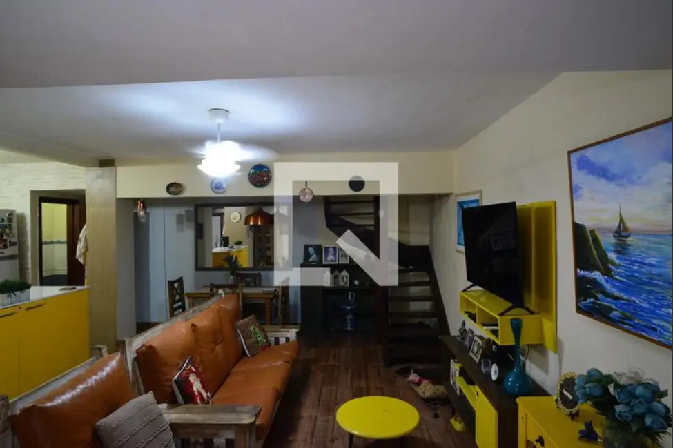 Casa de Condomínio com 3 quartos à venda, 250m2 em Barra da Tijuca, Rio De Janeiro - RJ - imagem 1 Foto 1 de Casa de Condomínio com 3 quartos à venda, 250m2 em Barra da Tijuca, Rio De Janeiro - RJ